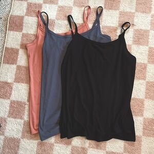 3 in 1 tank top pack ♡︎ minimalist tank tops, XL